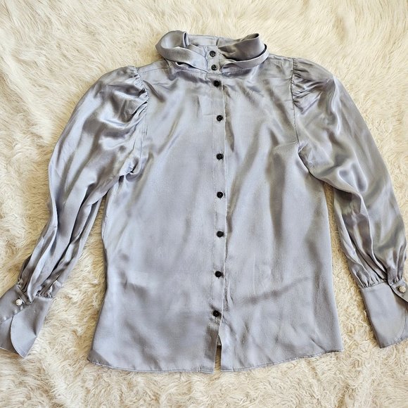 Kate Spade New York Women's Light Gray 100% Silk Buttons Up Shirt Size XS - Picture 2 of 8